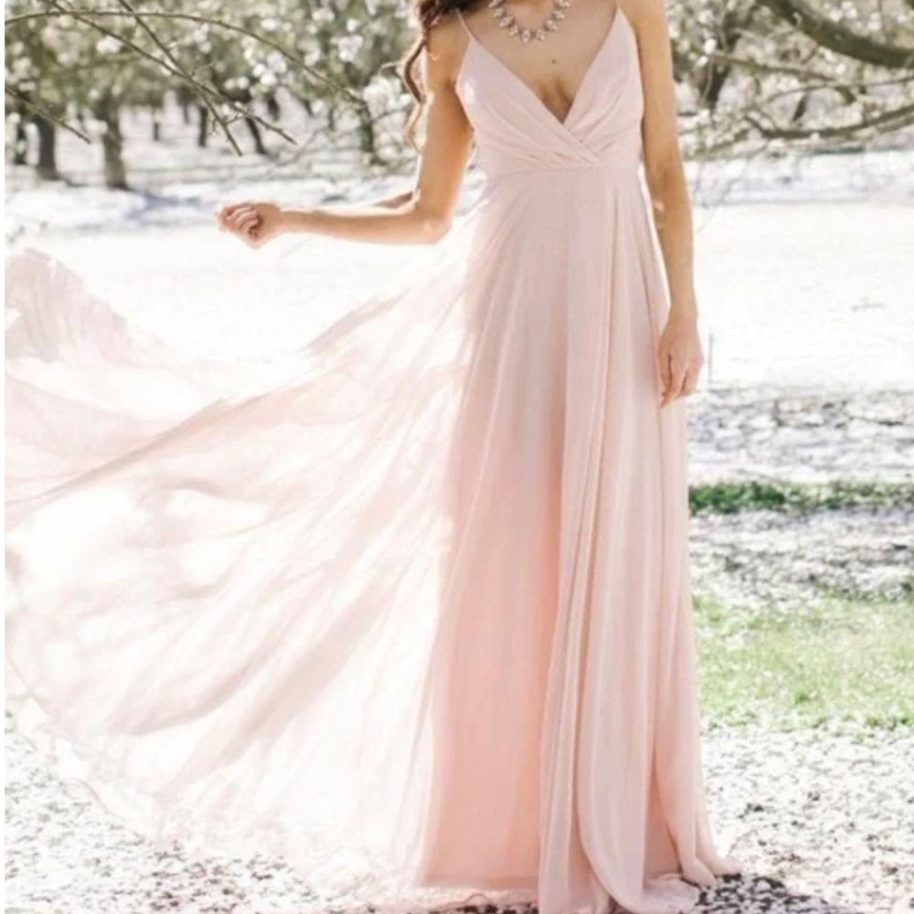 Gorgeous Morning Lavender “Cassidy” blush pink chiffon dress size small!